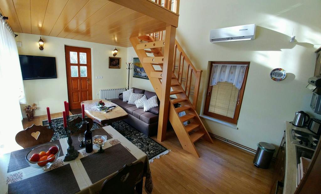 רוגאסקה סלאטינה Apartments Ina מראה חיצוני תמונה